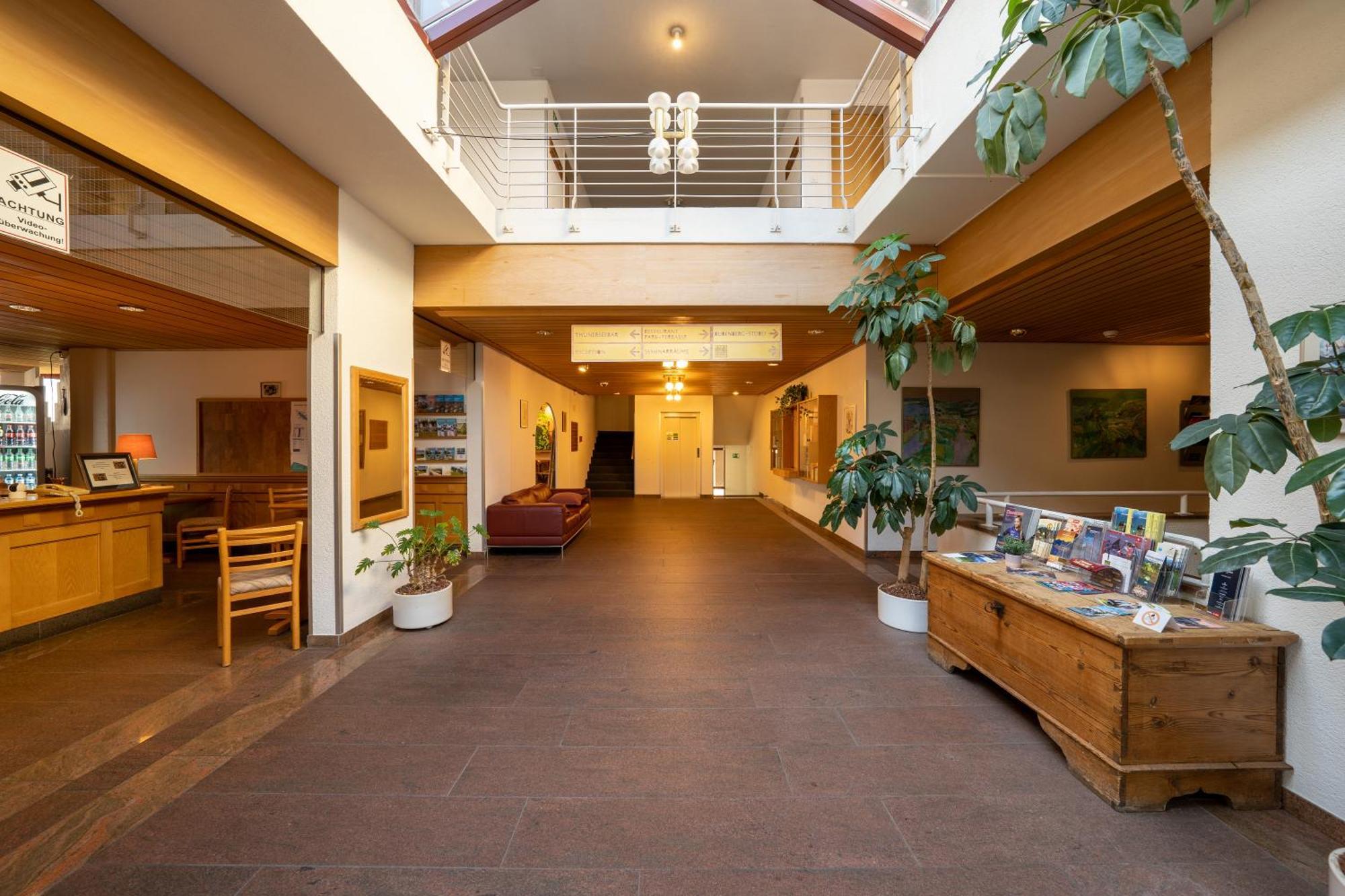 Hotel Aeschipark Aeschi Bei Spiez Exterior foto